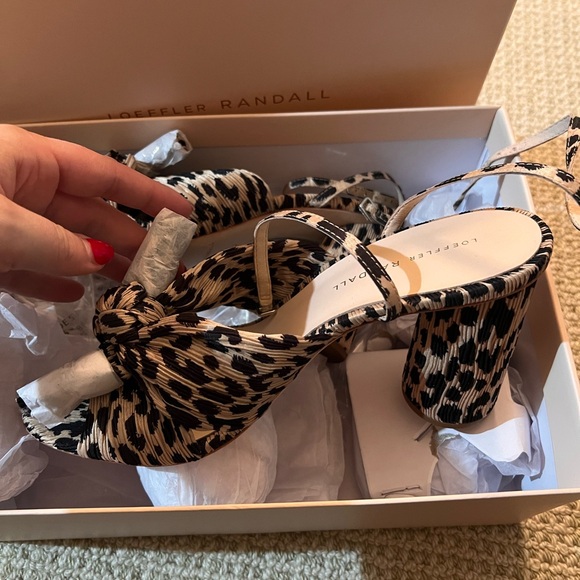 NWT loeffler Randall heels. - Picture 3 of 4